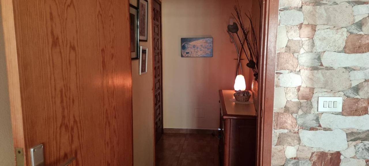 Casa Carolina Y Roger Тазакорте Екстериор снимка